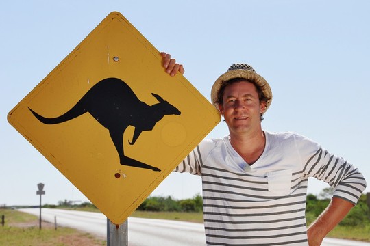 Bild von «DOK»-Serie: «12‘378 km Australien – Sven Furrer auf Abwegen»